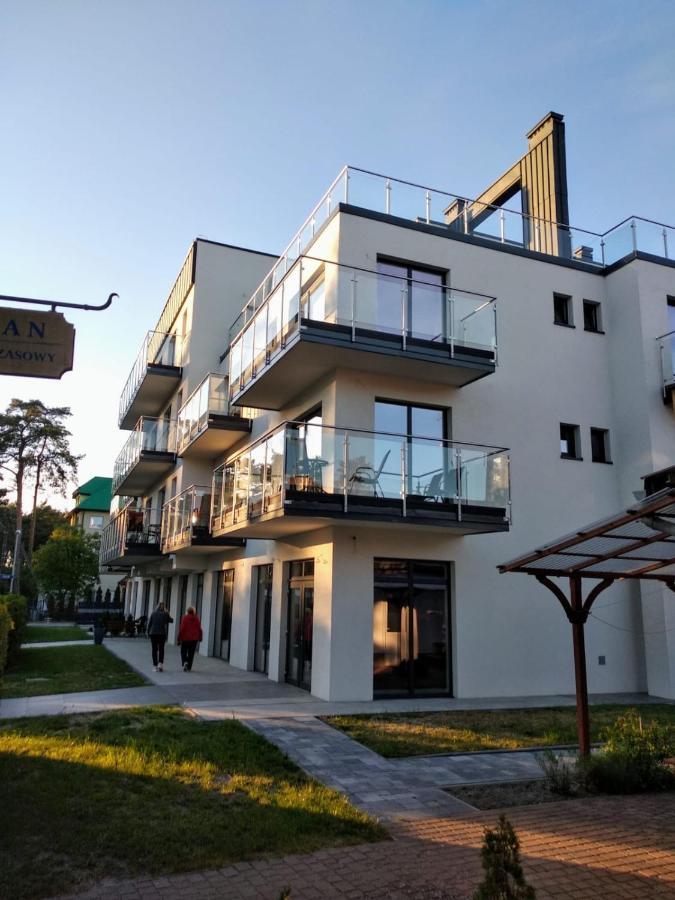 Apartamenty Heljan Miedzywodzie Bagian luar foto