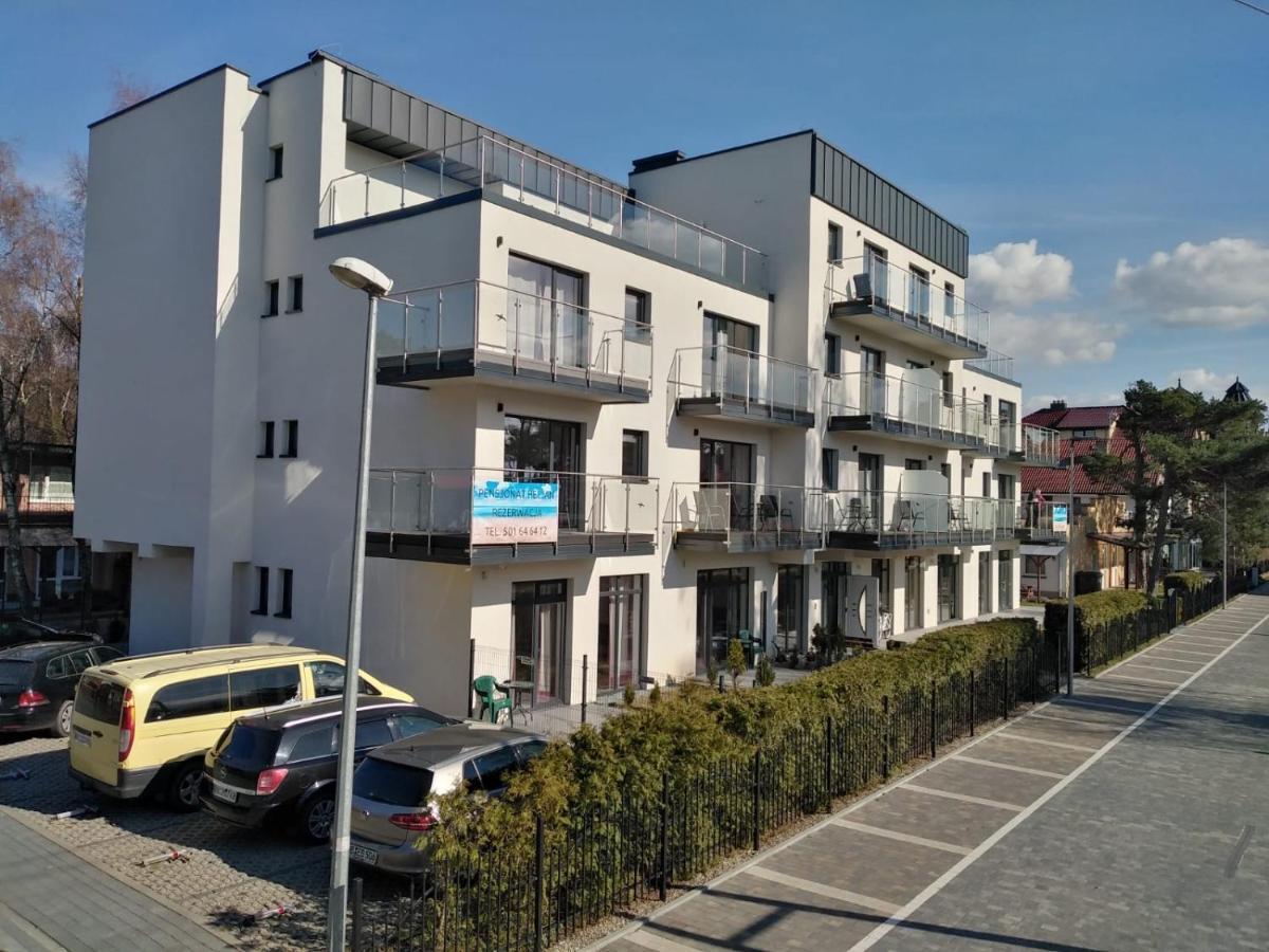 Apartamenty Heljan Miedzywodzie Bagian luar foto