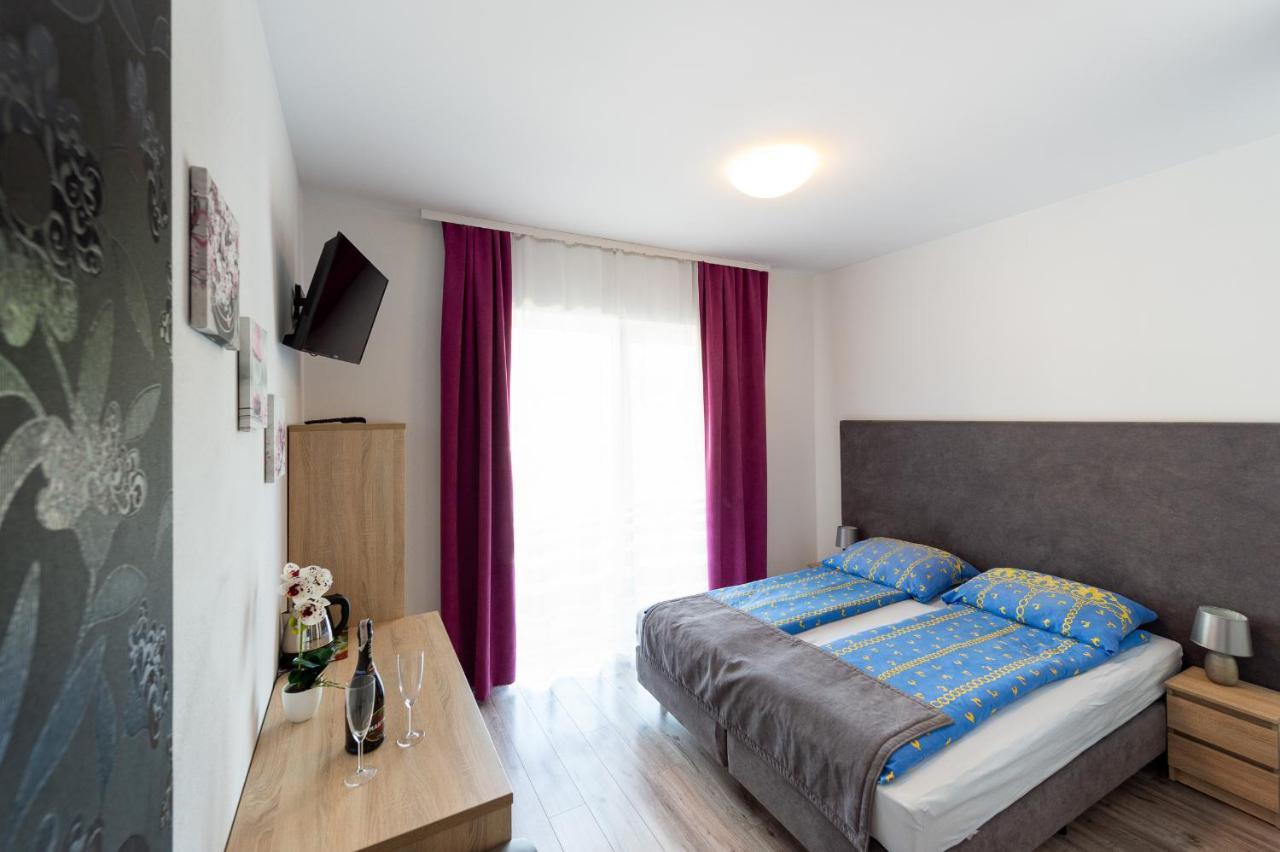 Apartamenty Heljan Miedzywodzie Bagian luar foto