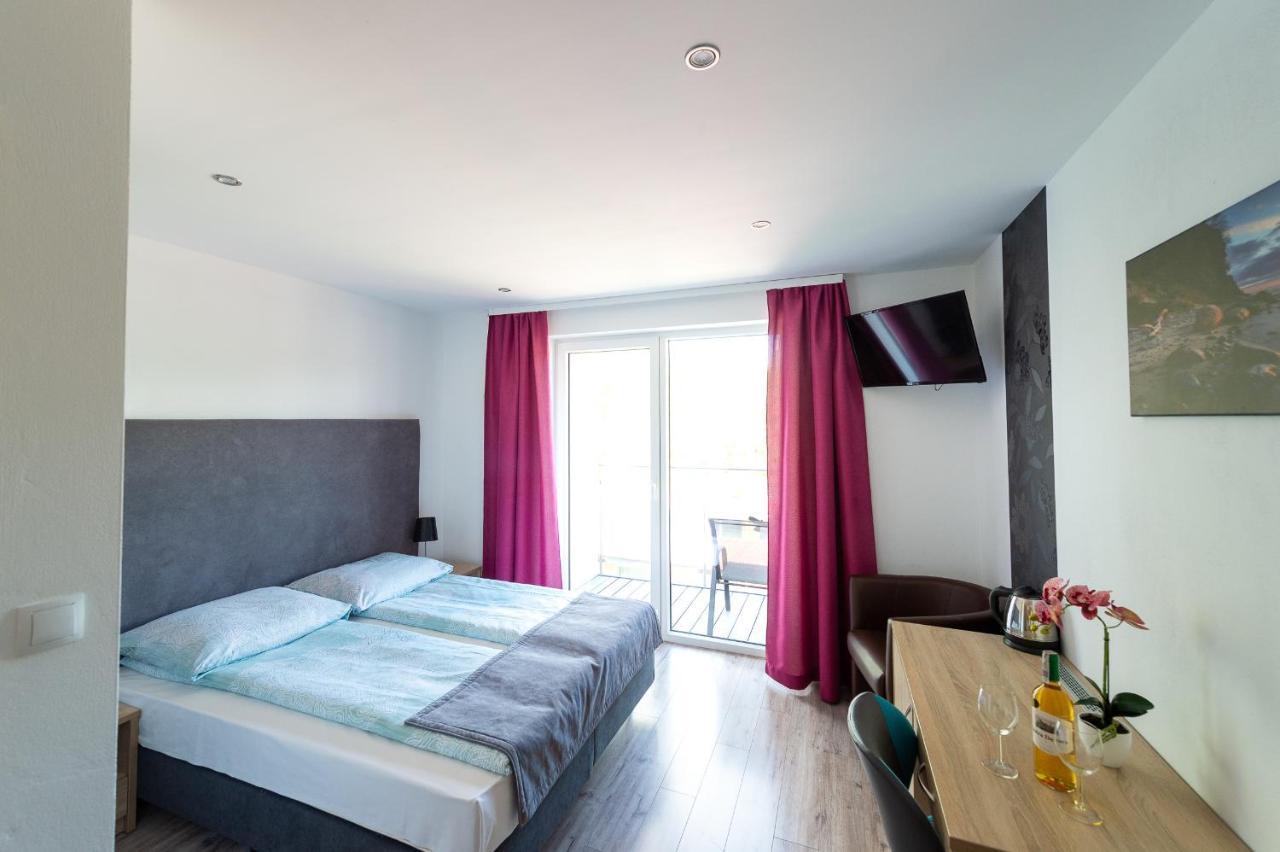 Apartamenty Heljan Miedzywodzie Bagian luar foto