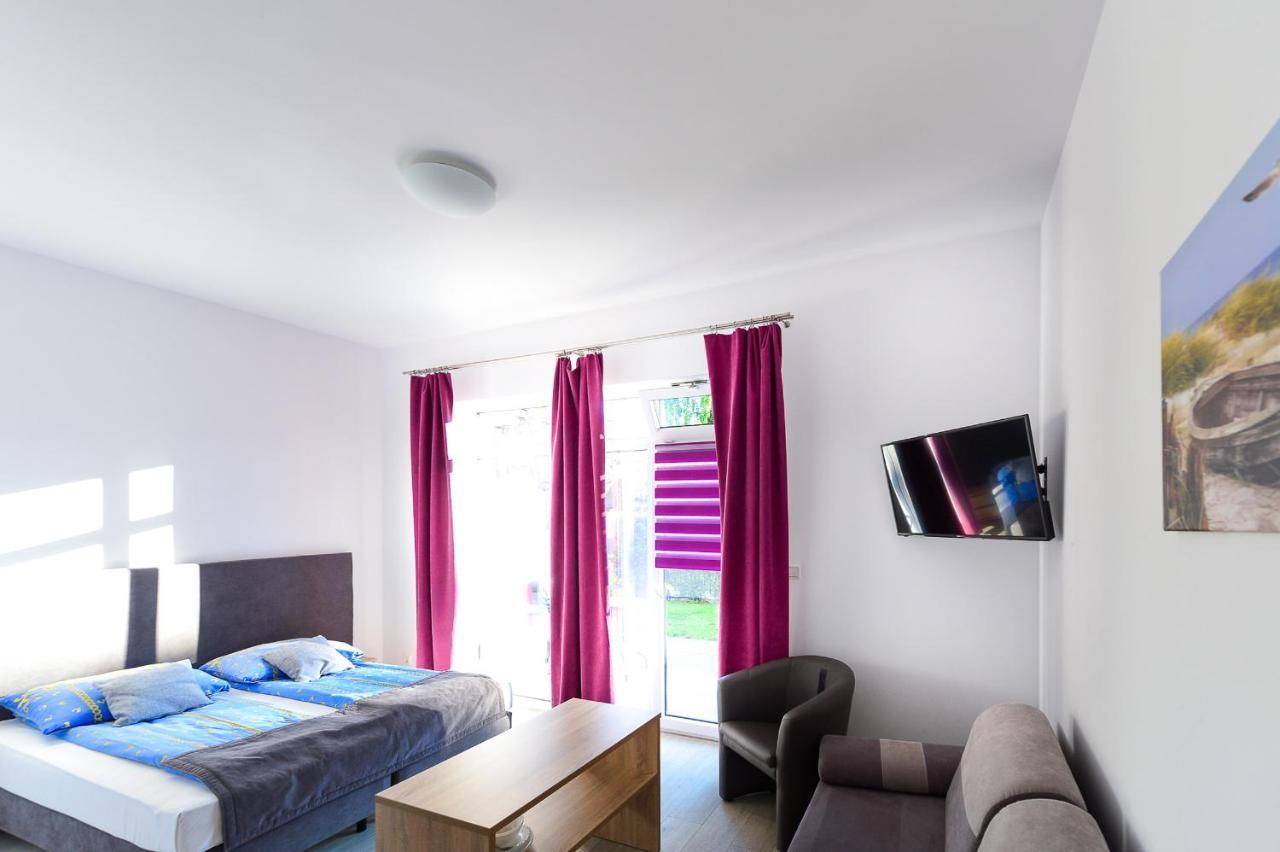 Apartamenty Heljan Miedzywodzie Bagian luar foto