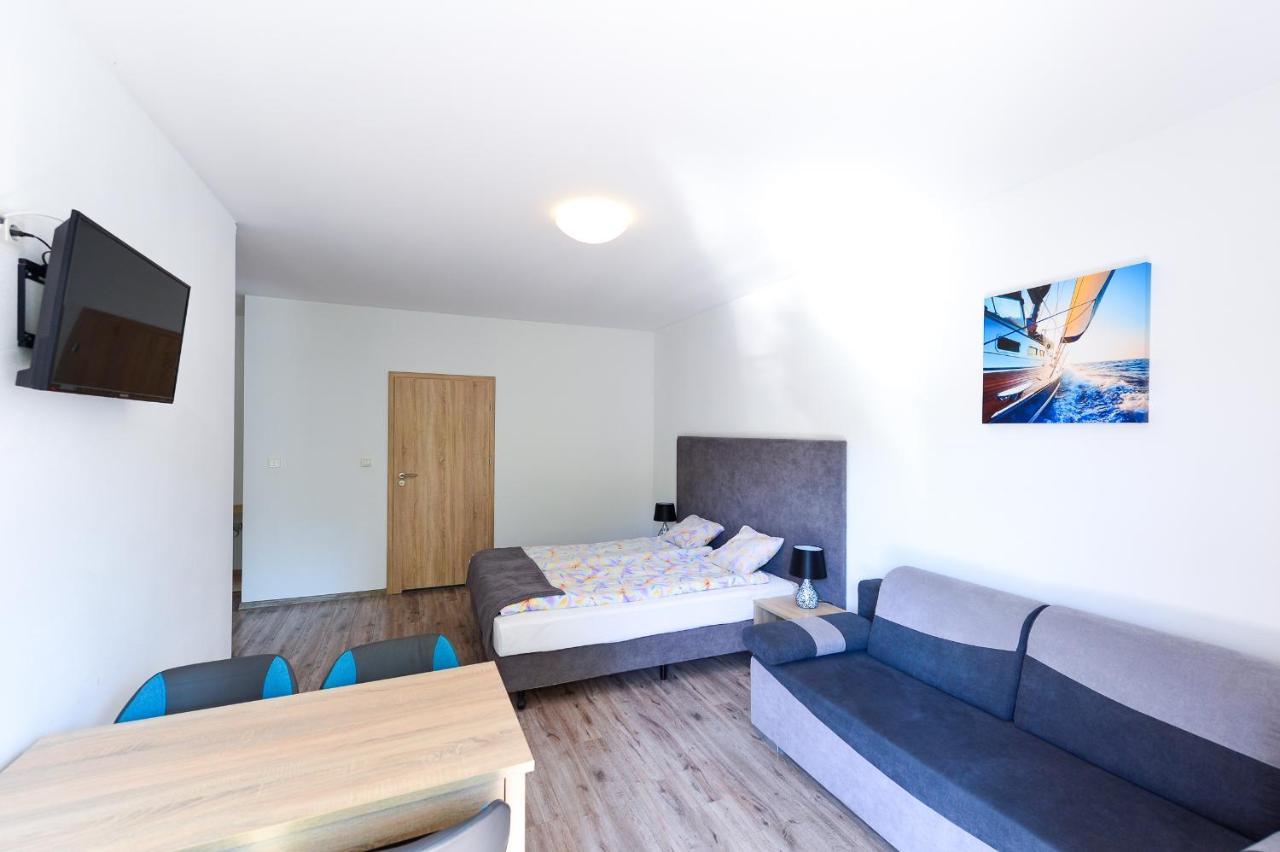 Apartamenty Heljan Miedzywodzie Bagian luar foto